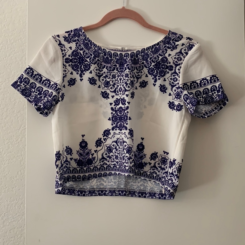 Floral print crop top